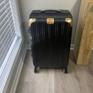 Black & Gold Luggage